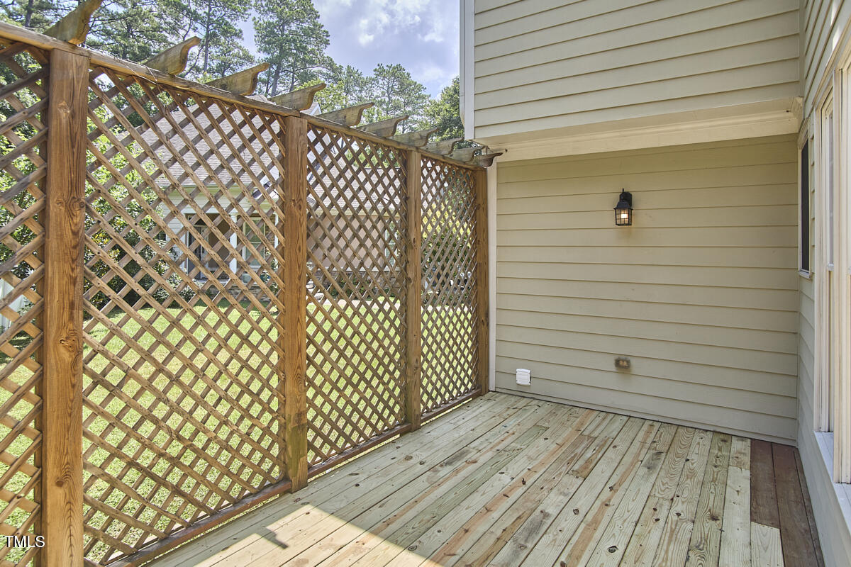 10 Haywood Court