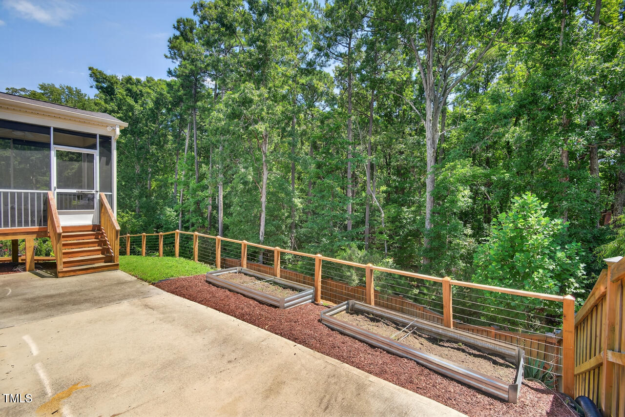 135 Shadow Hawk Drive