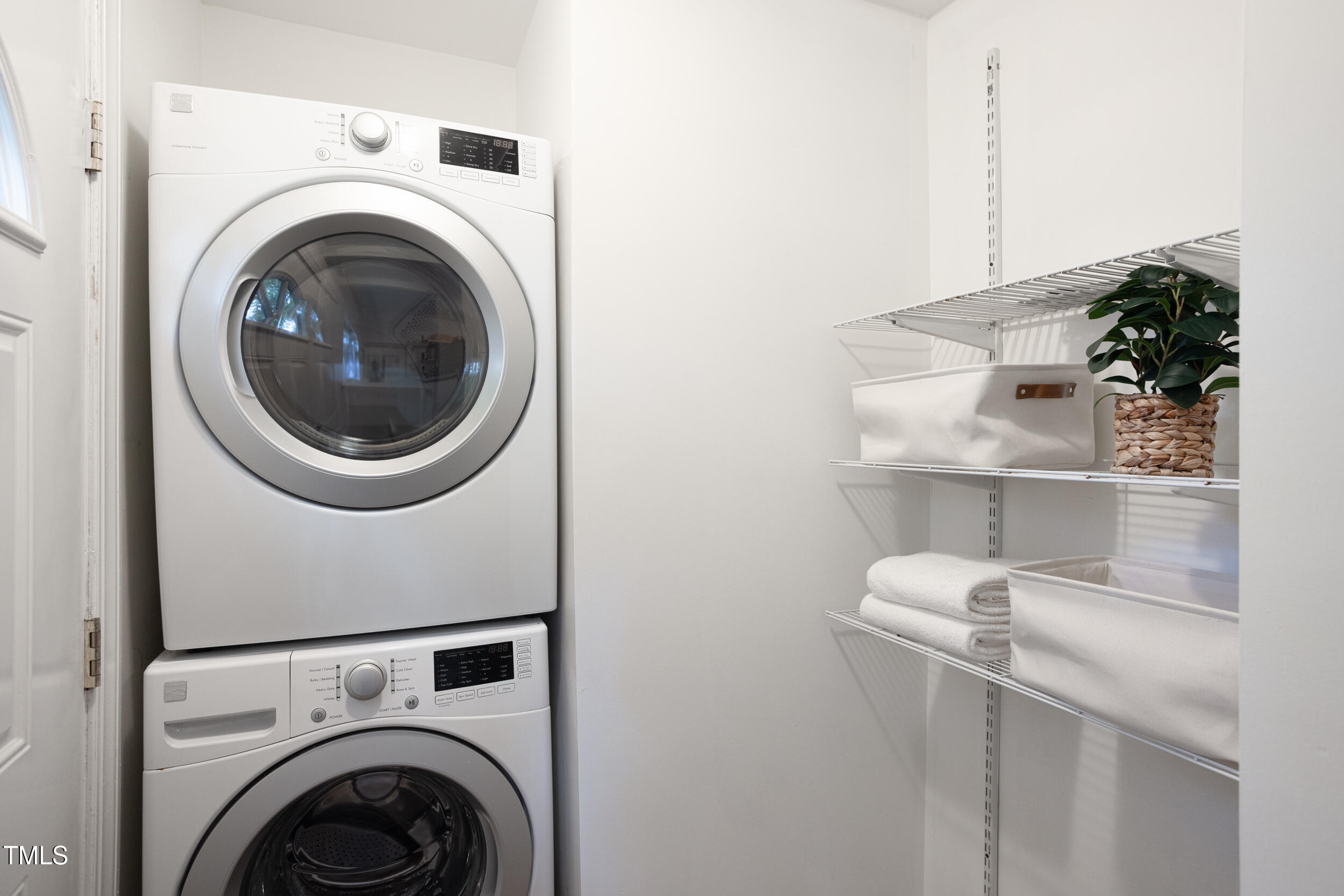 1224 N Roxboro Street