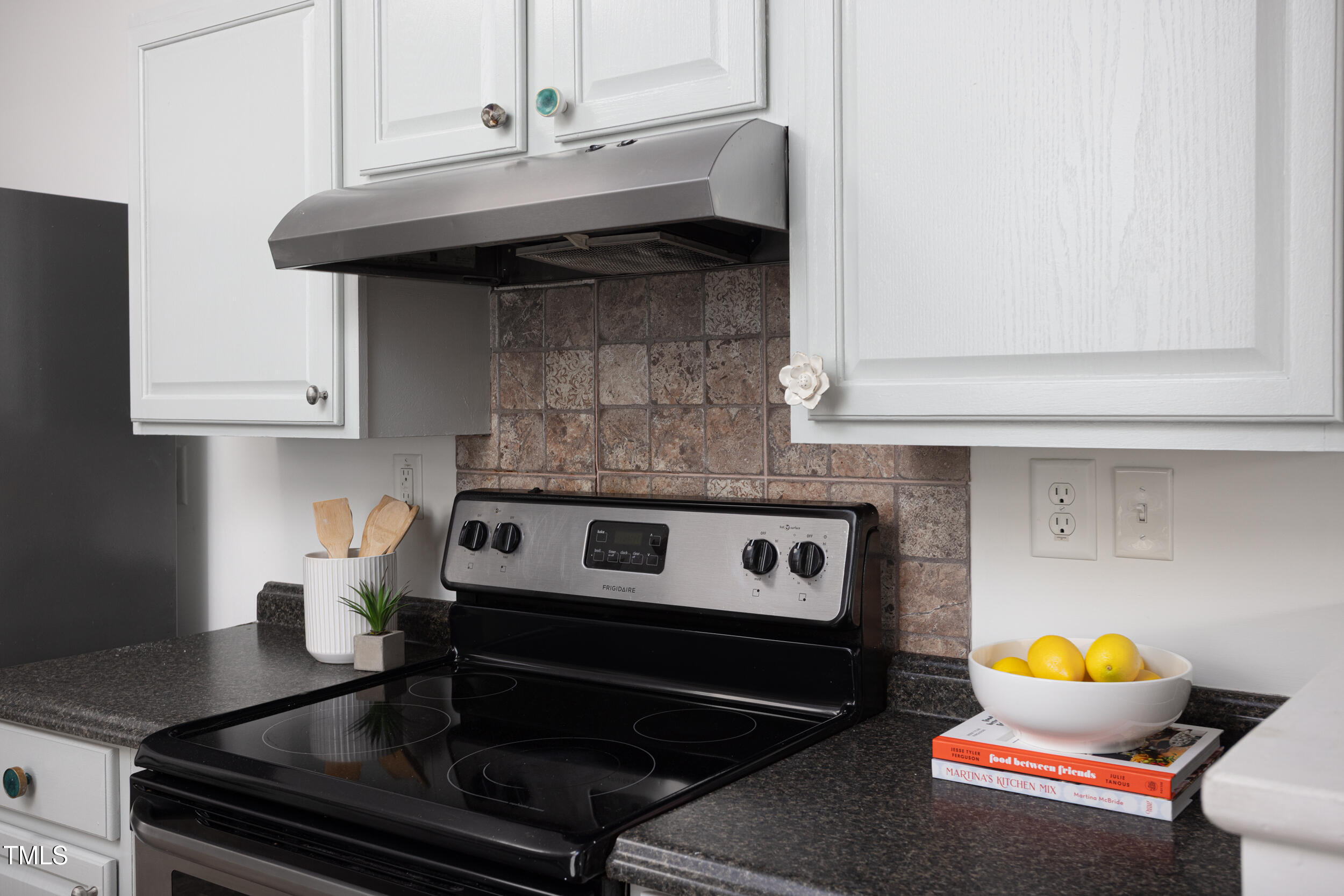 1224 N Roxboro Street