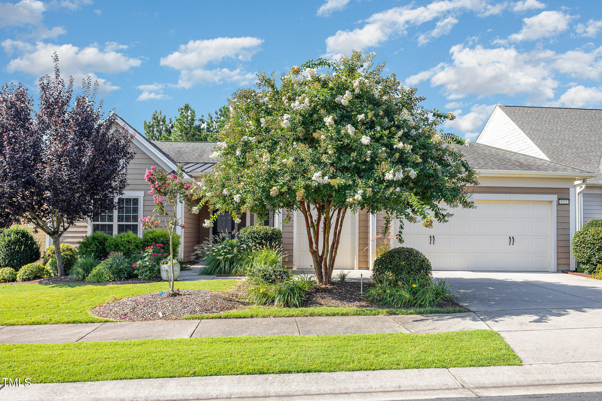1112 Hooper Place