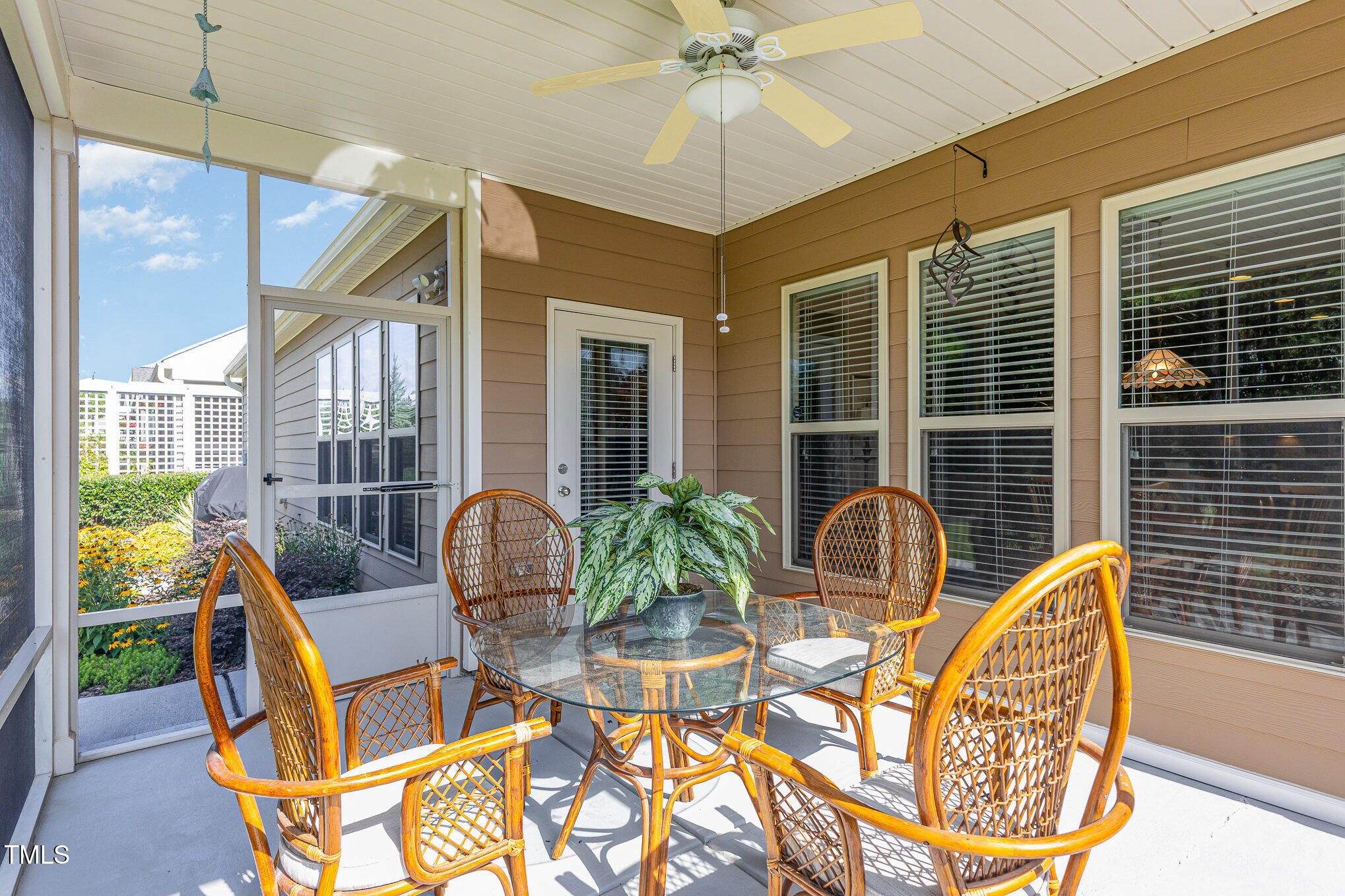 1112 Hooper Place
