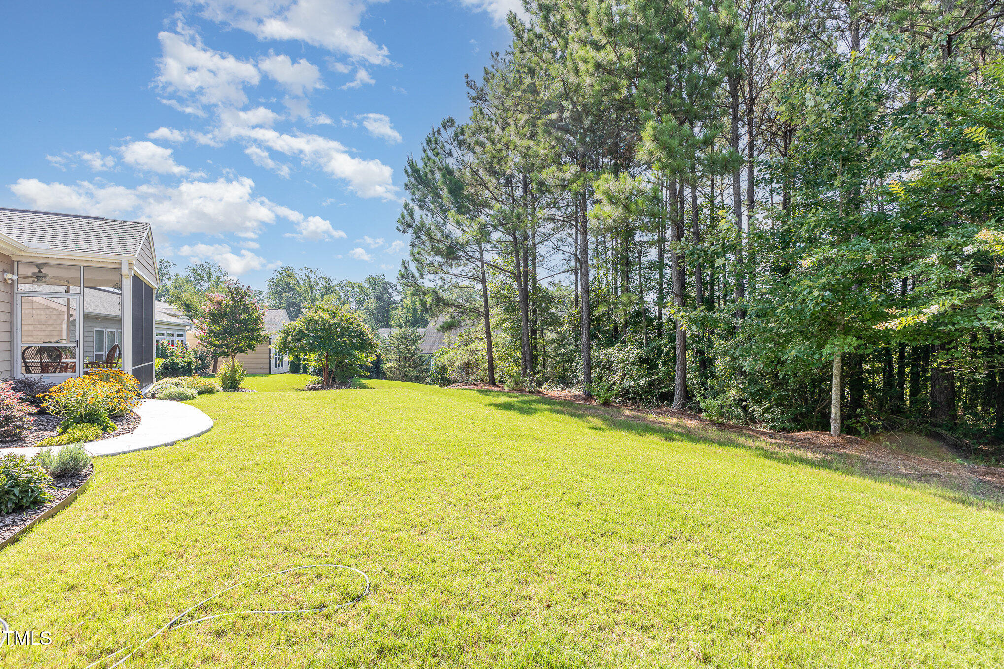 1112 Hooper Place