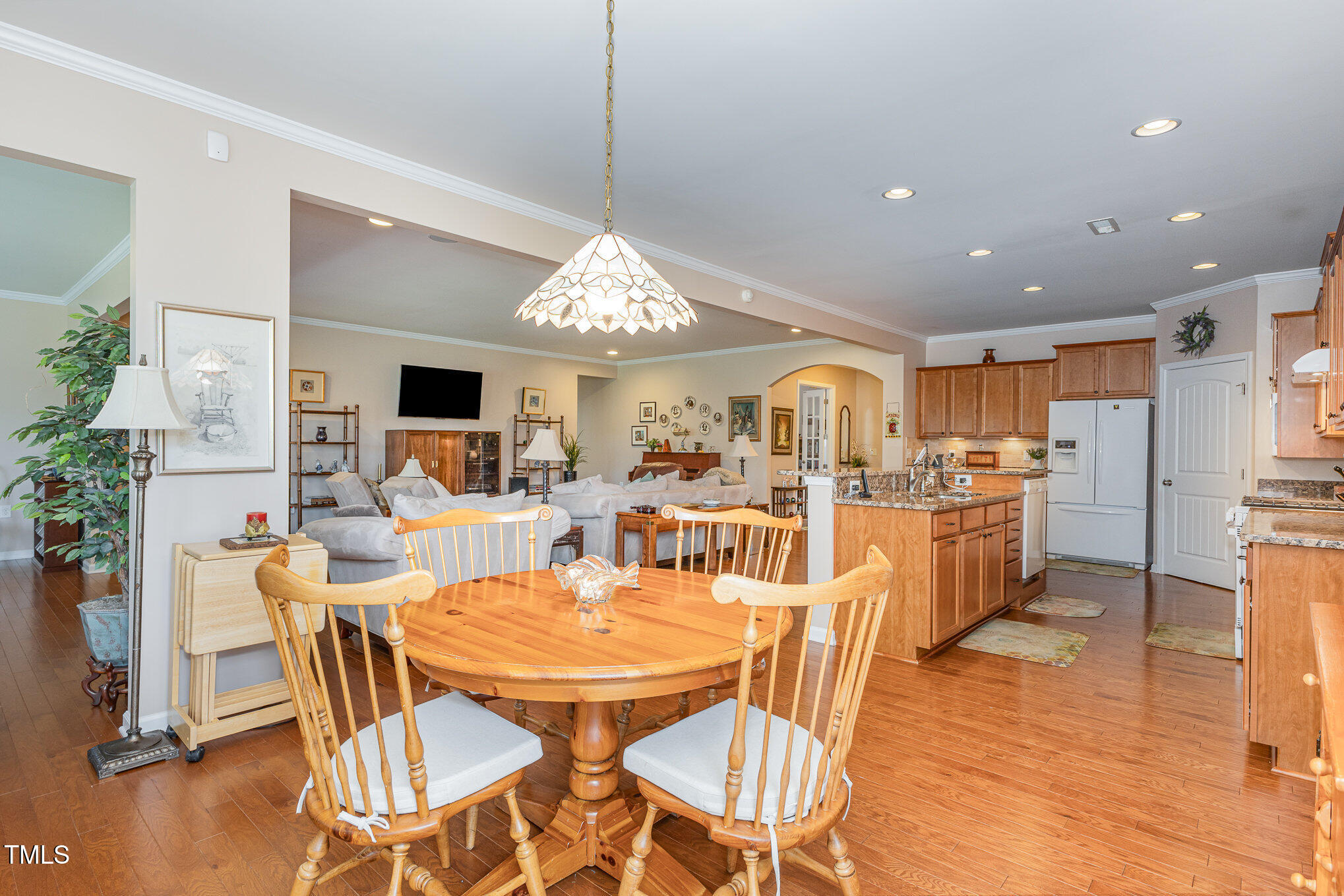 1112 Hooper Place
