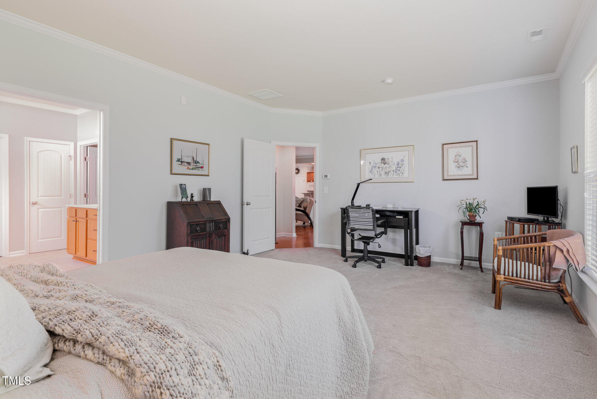 1112 Hooper Place