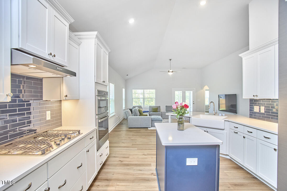 428 N Maple Walk Drive