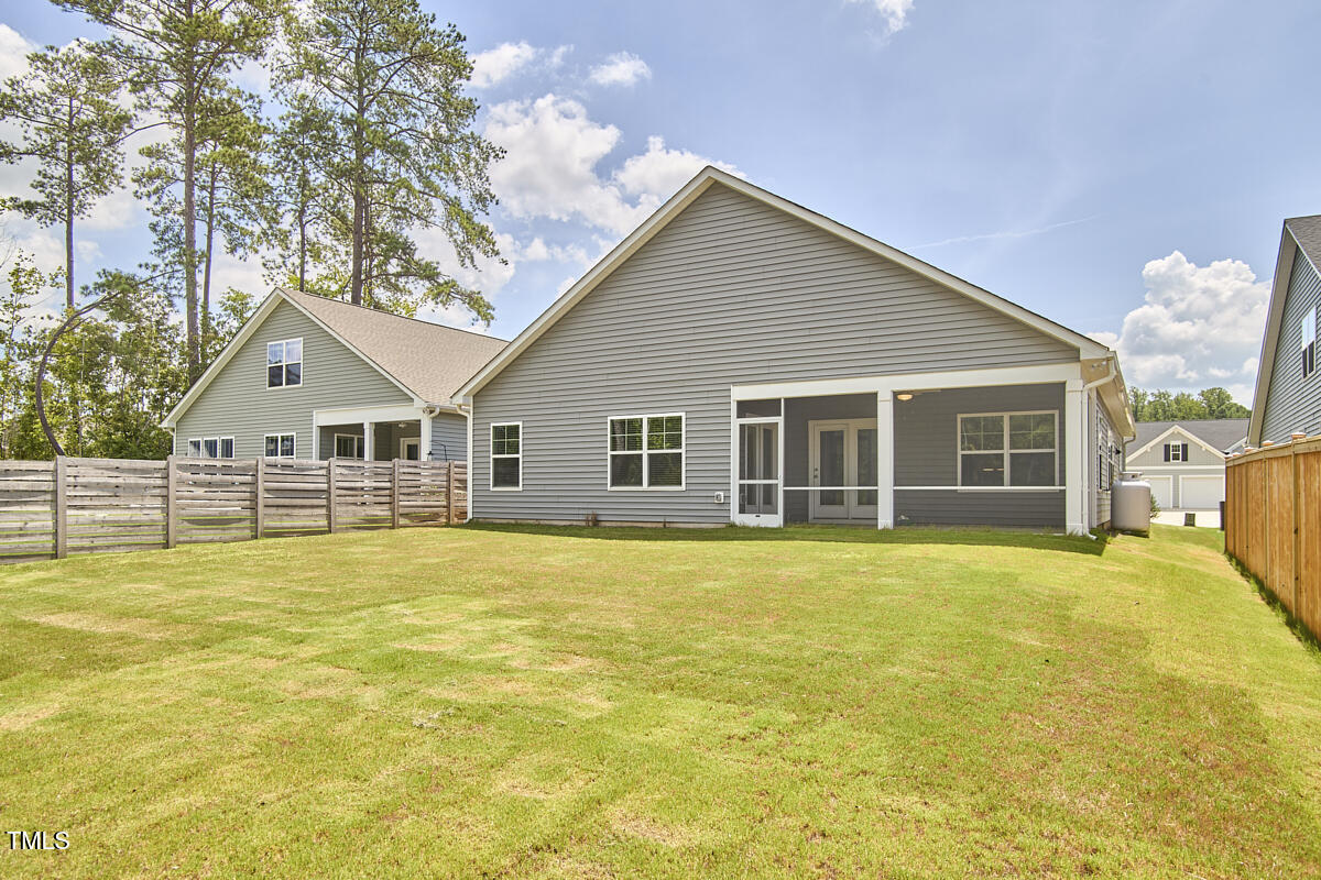 428 N Maple Walk Drive