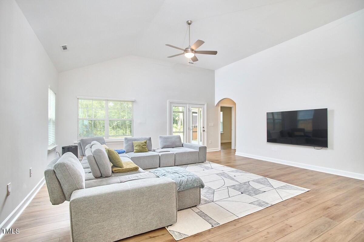 428 N Maple Walk Drive