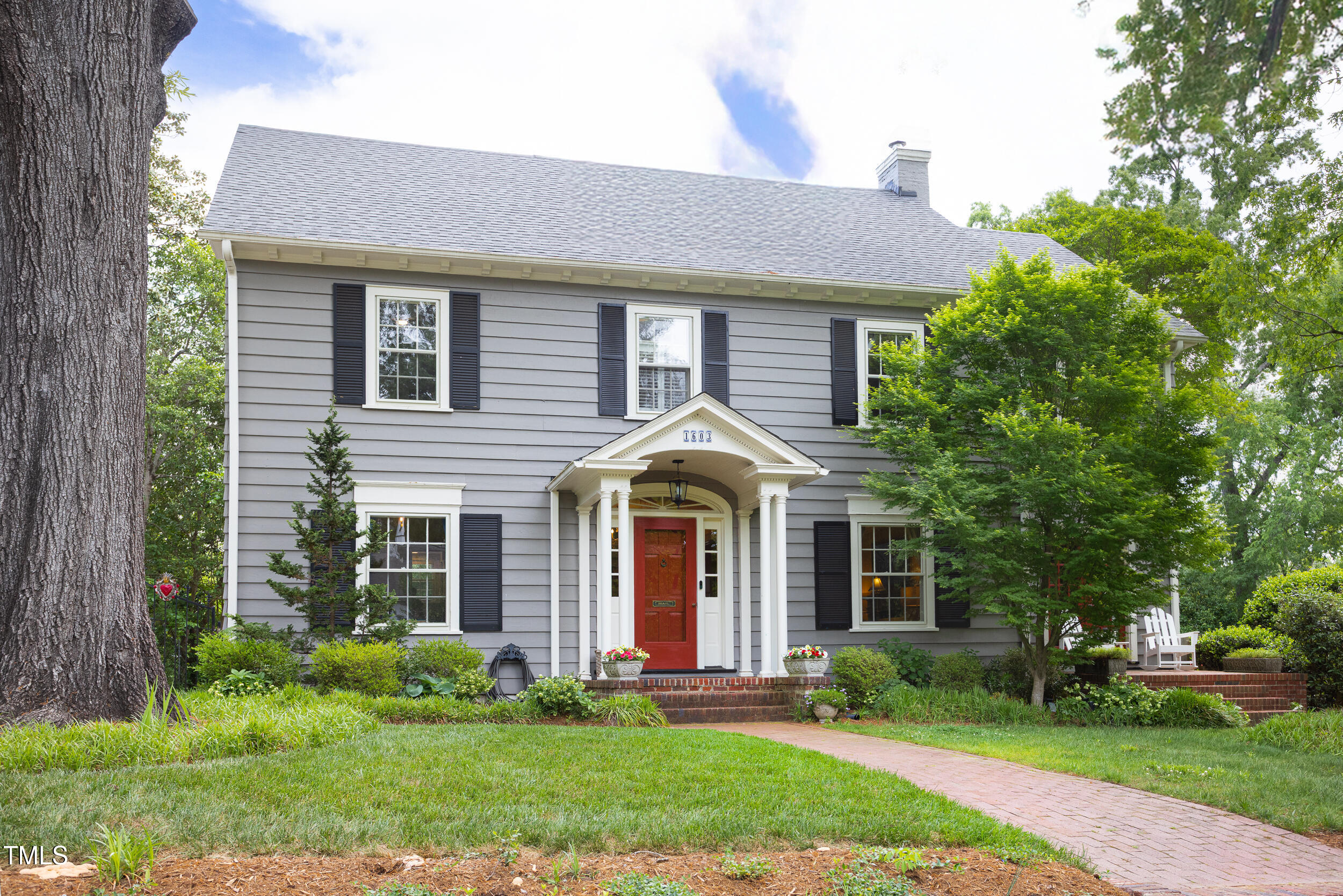 1603 Hermitage Court