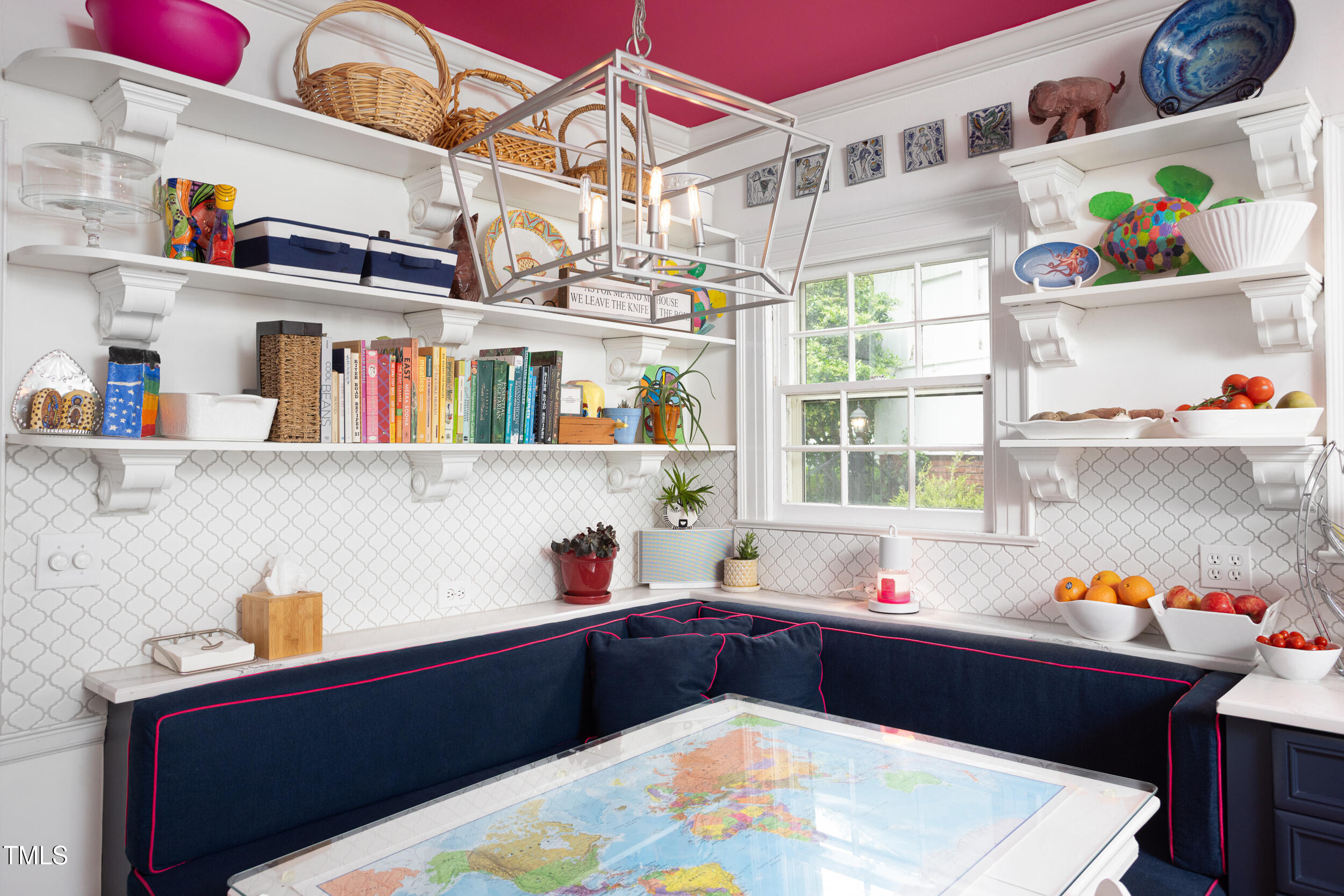 1603 Hermitage Court