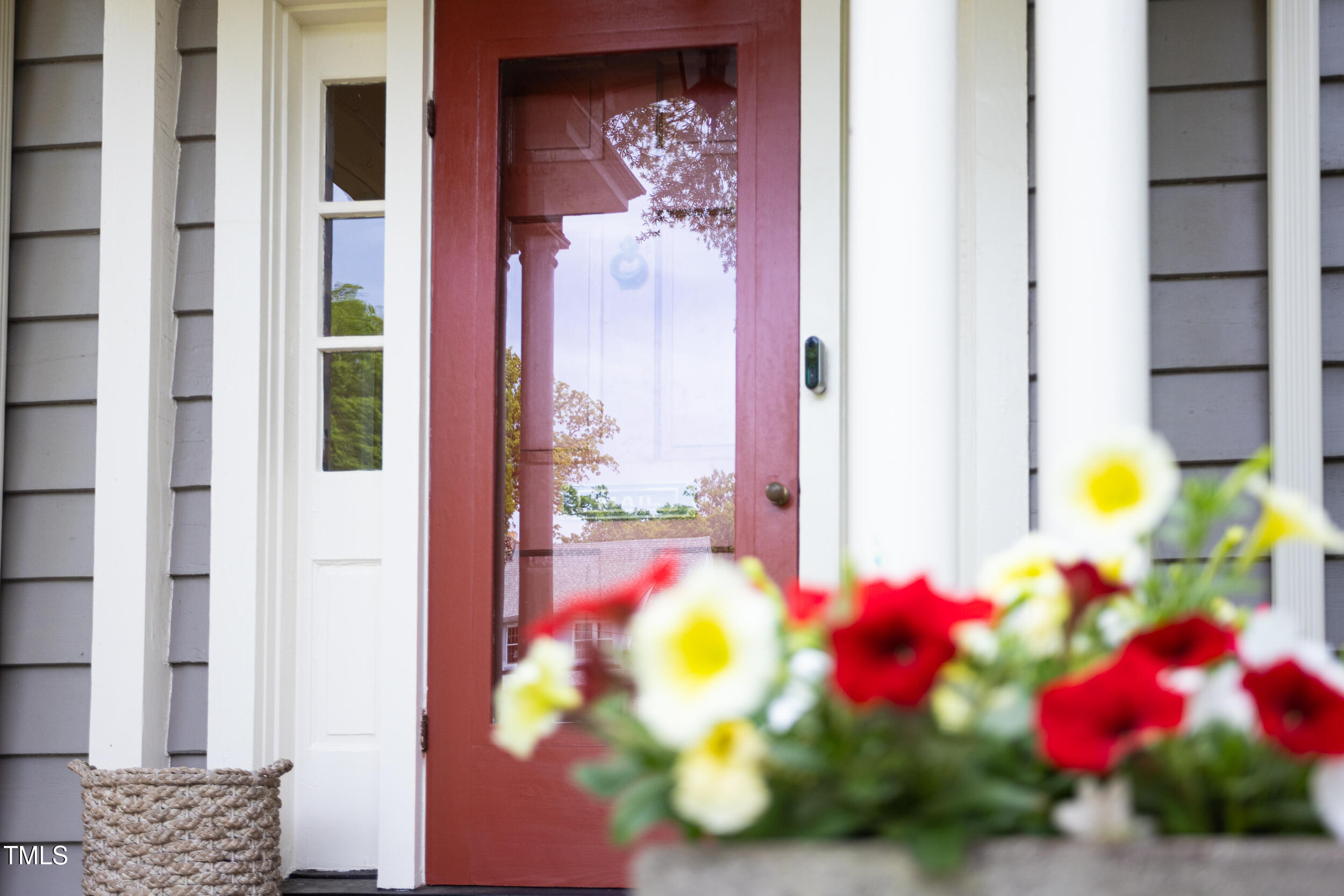 1603 Hermitage Court