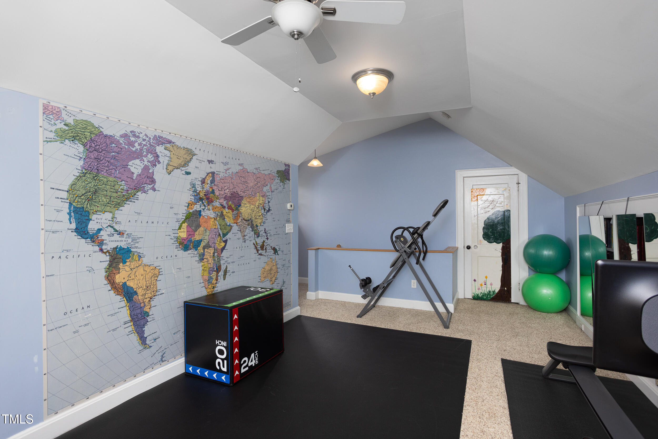 1603 Hermitage Court