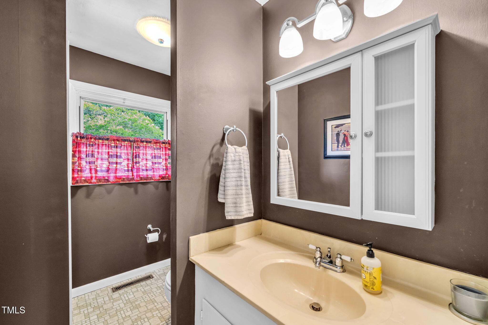 3107 Rosebriar Drive