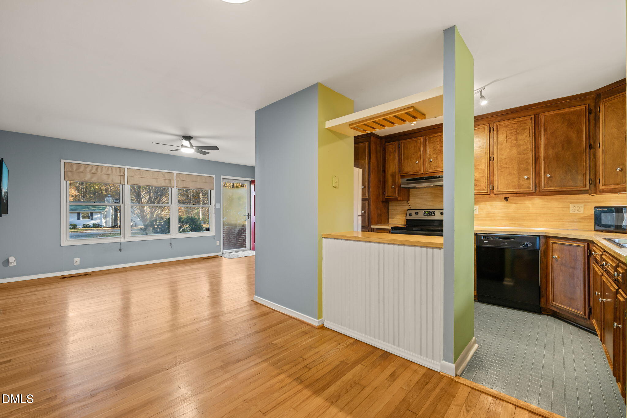 3107 Rosebriar Drive