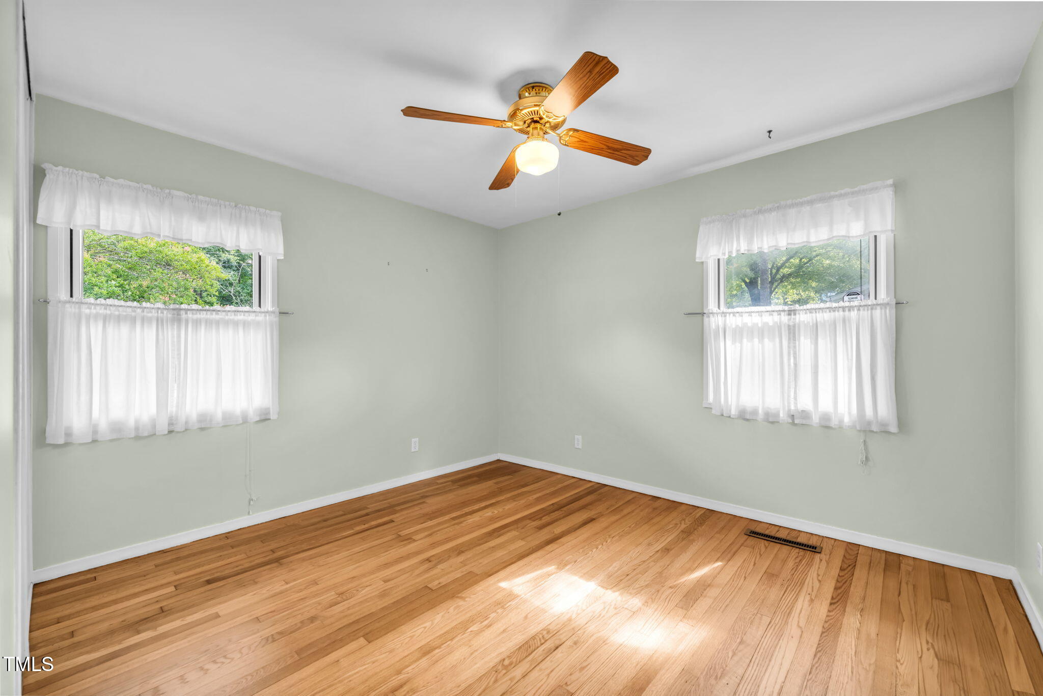 3107 Rosebriar Drive