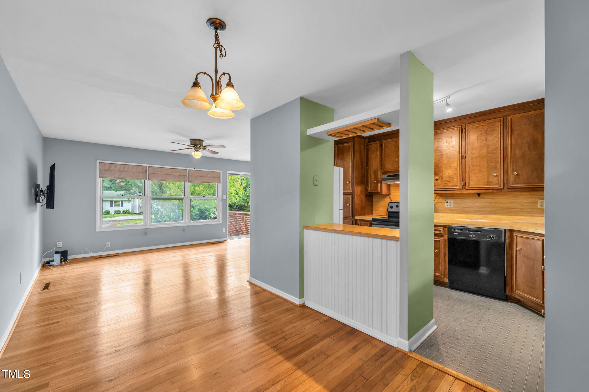 3107 Rosebriar Drive