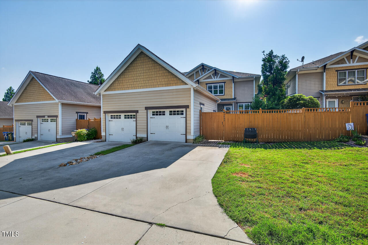 3833 SW Durham Drive