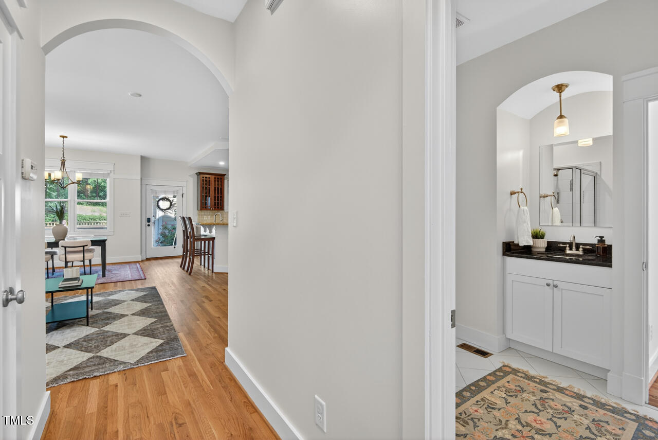 3833 SW Durham Drive