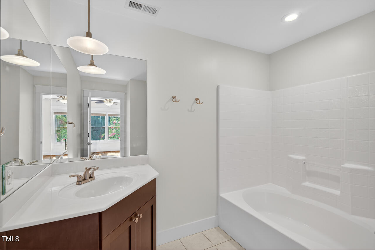 3833 SW Durham Drive