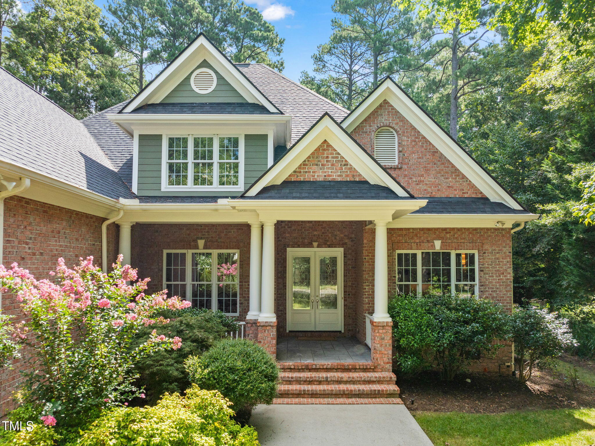 125 Colfax Drive