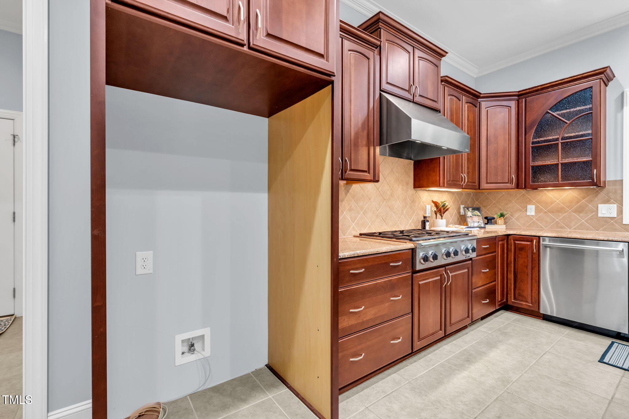 125 Colfax Drive