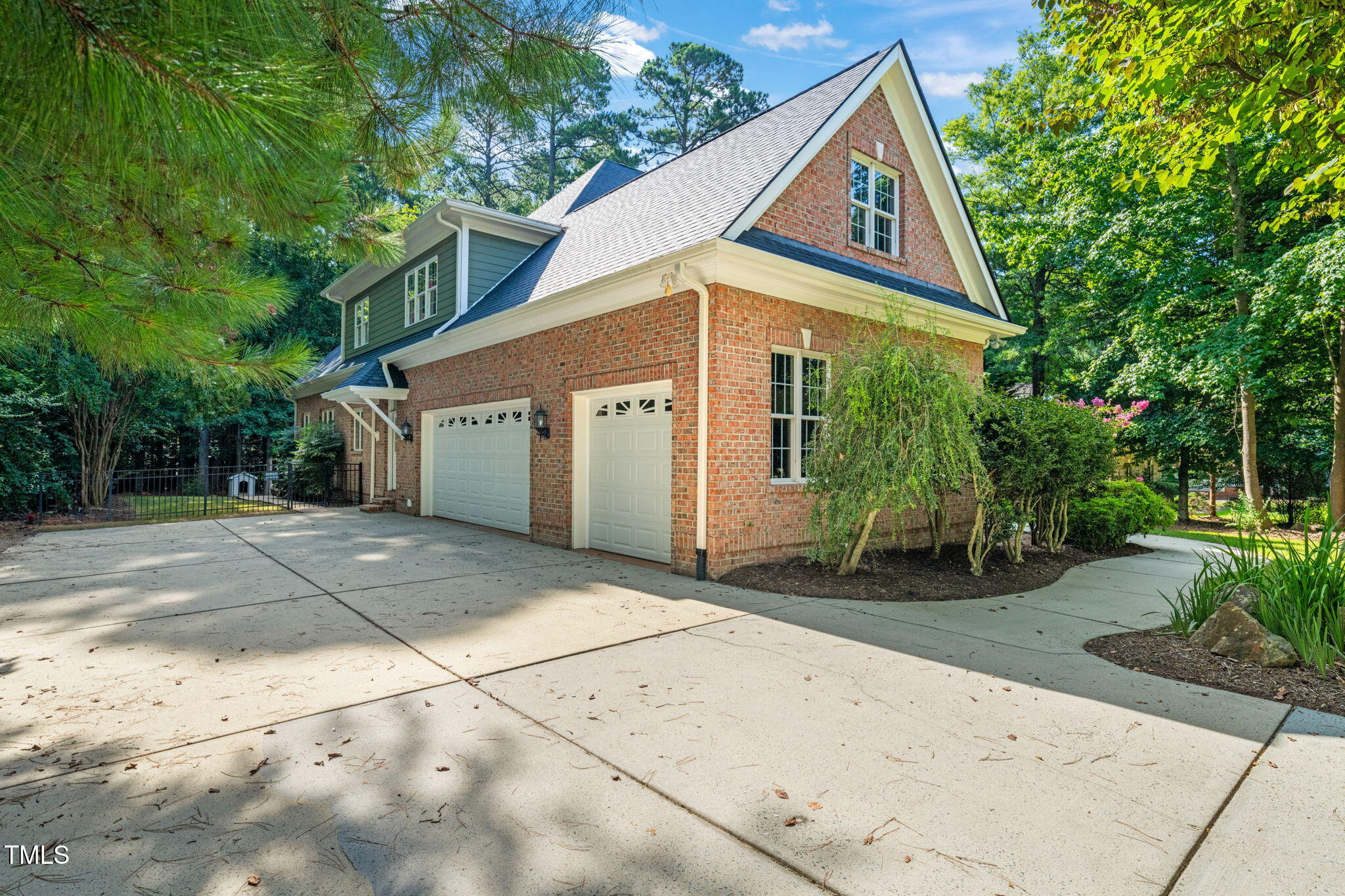 125 Colfax Drive