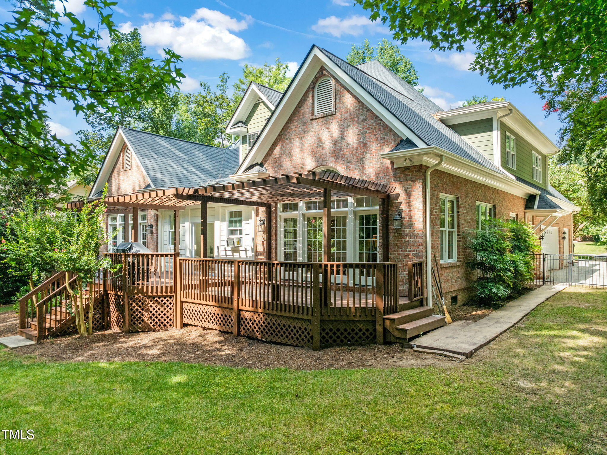 125 Colfax Drive