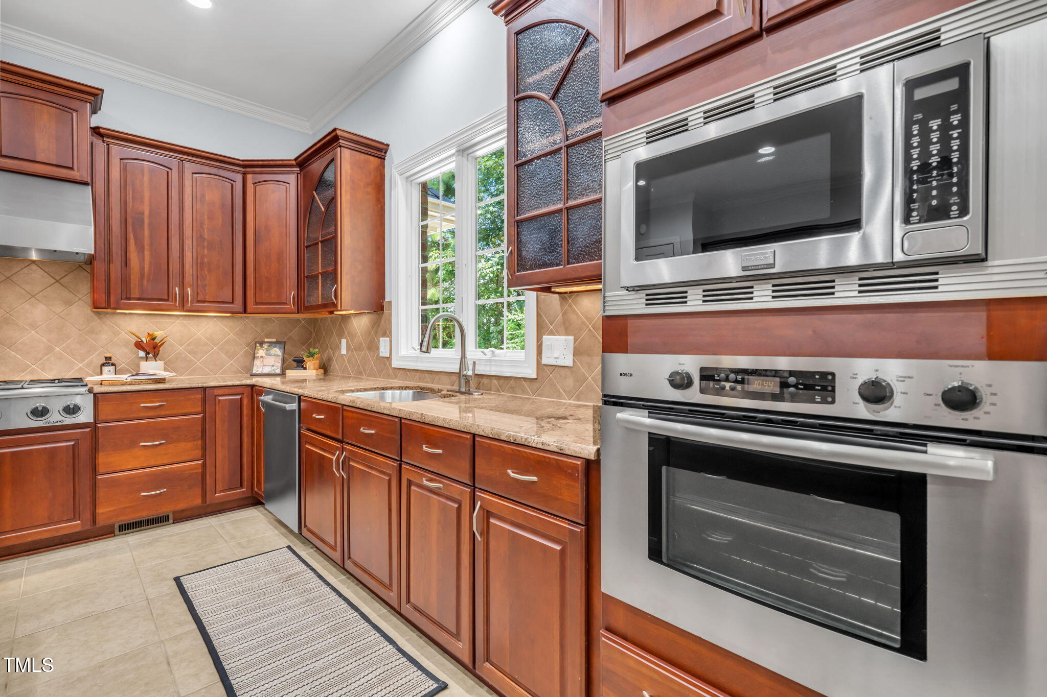 125 Colfax Drive