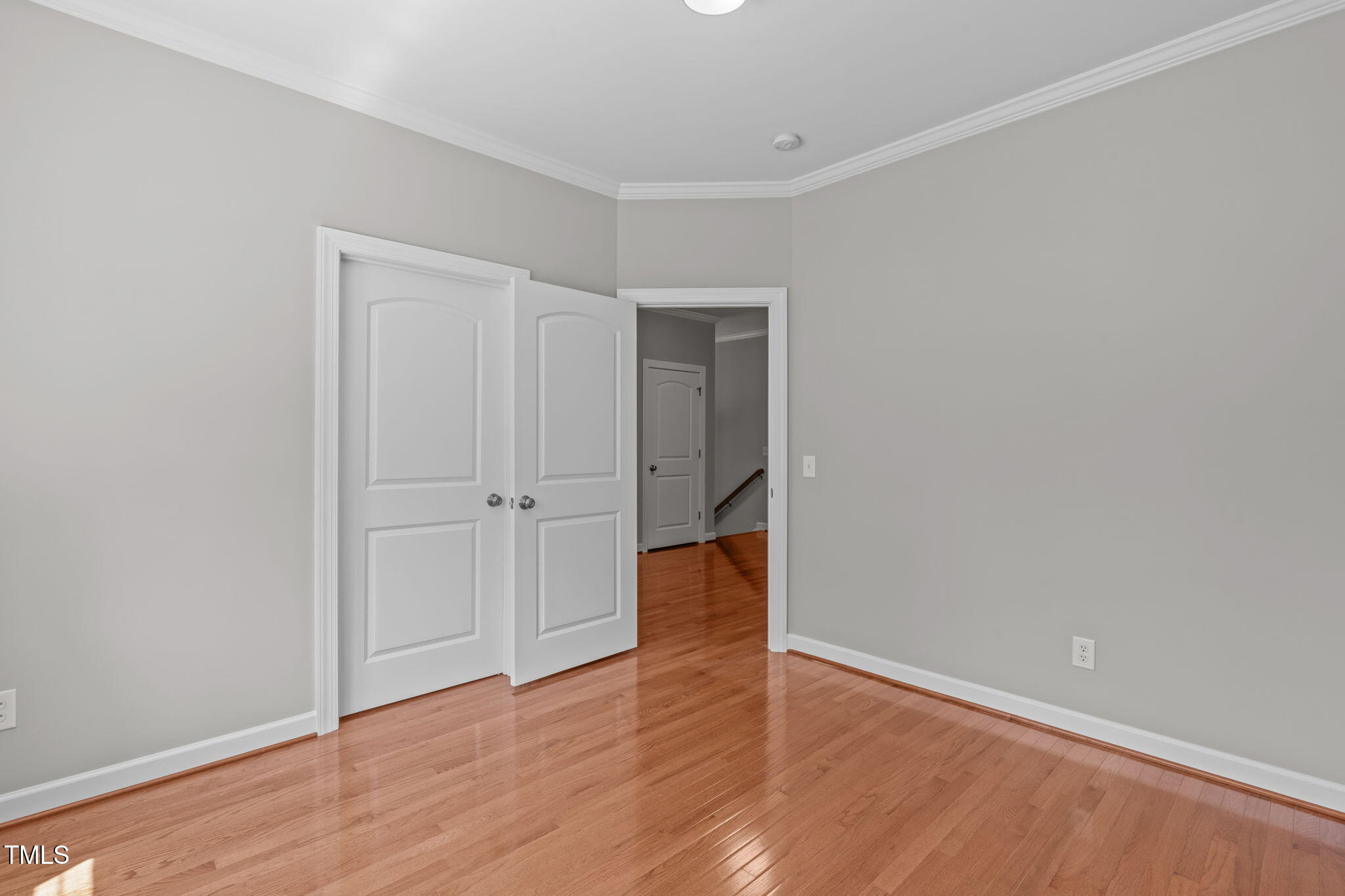 15 Silverbush Court