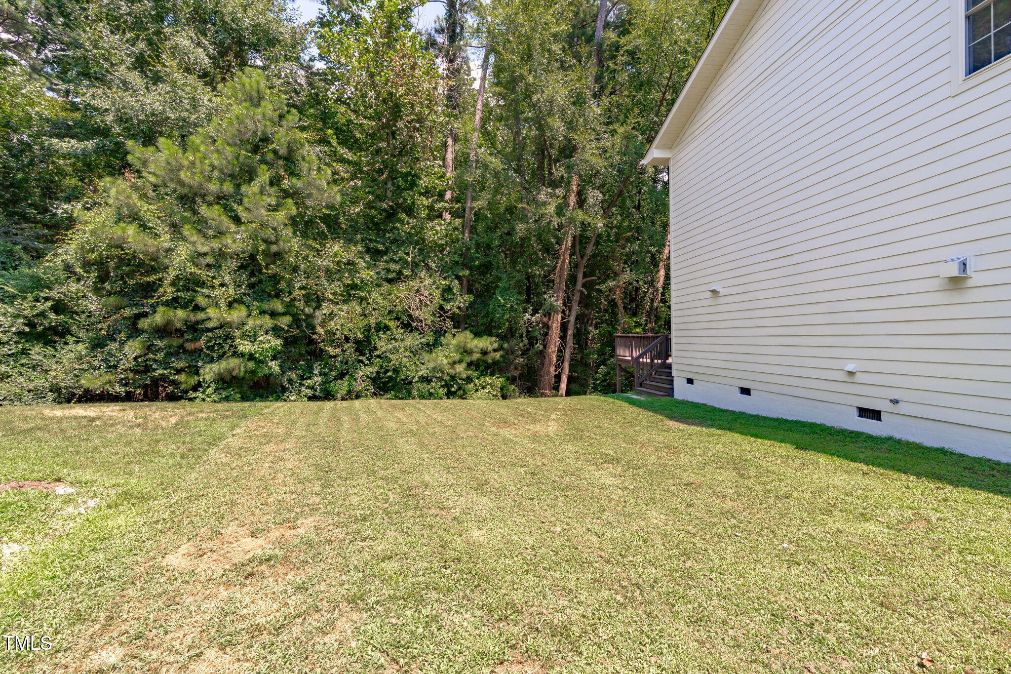 15 Silverbush Court