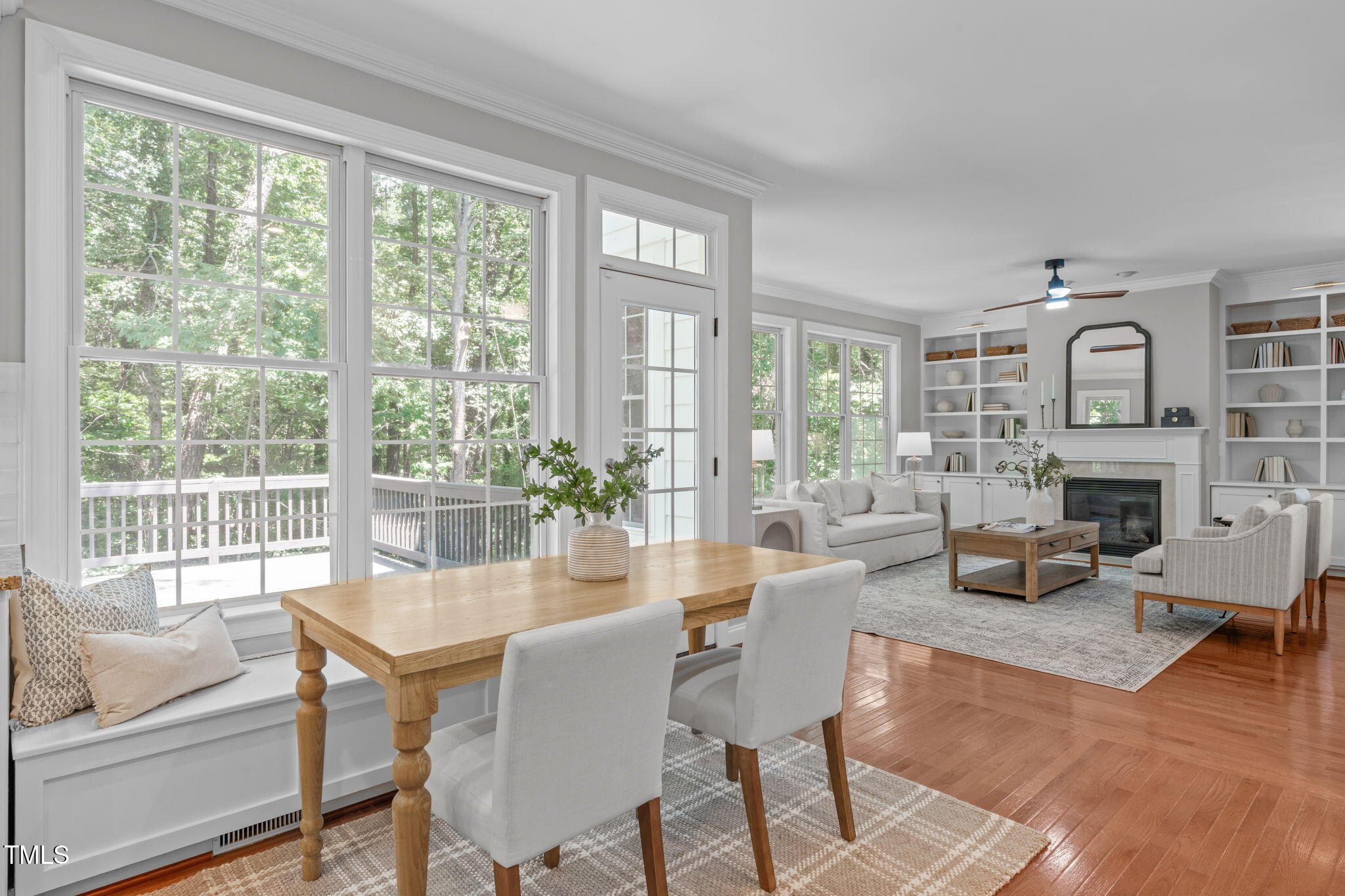 15 Silverbush Court