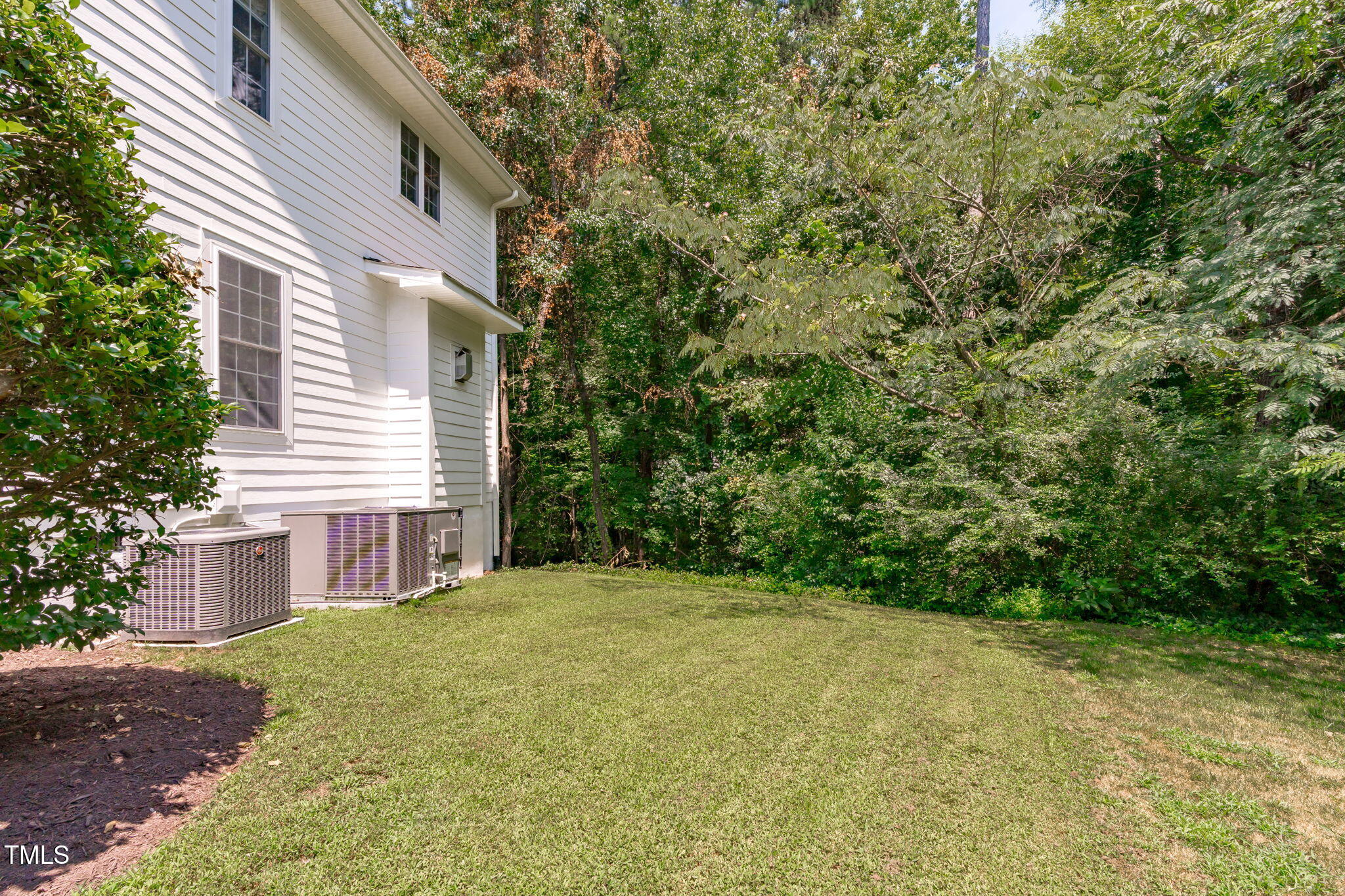 15 Silverbush Court