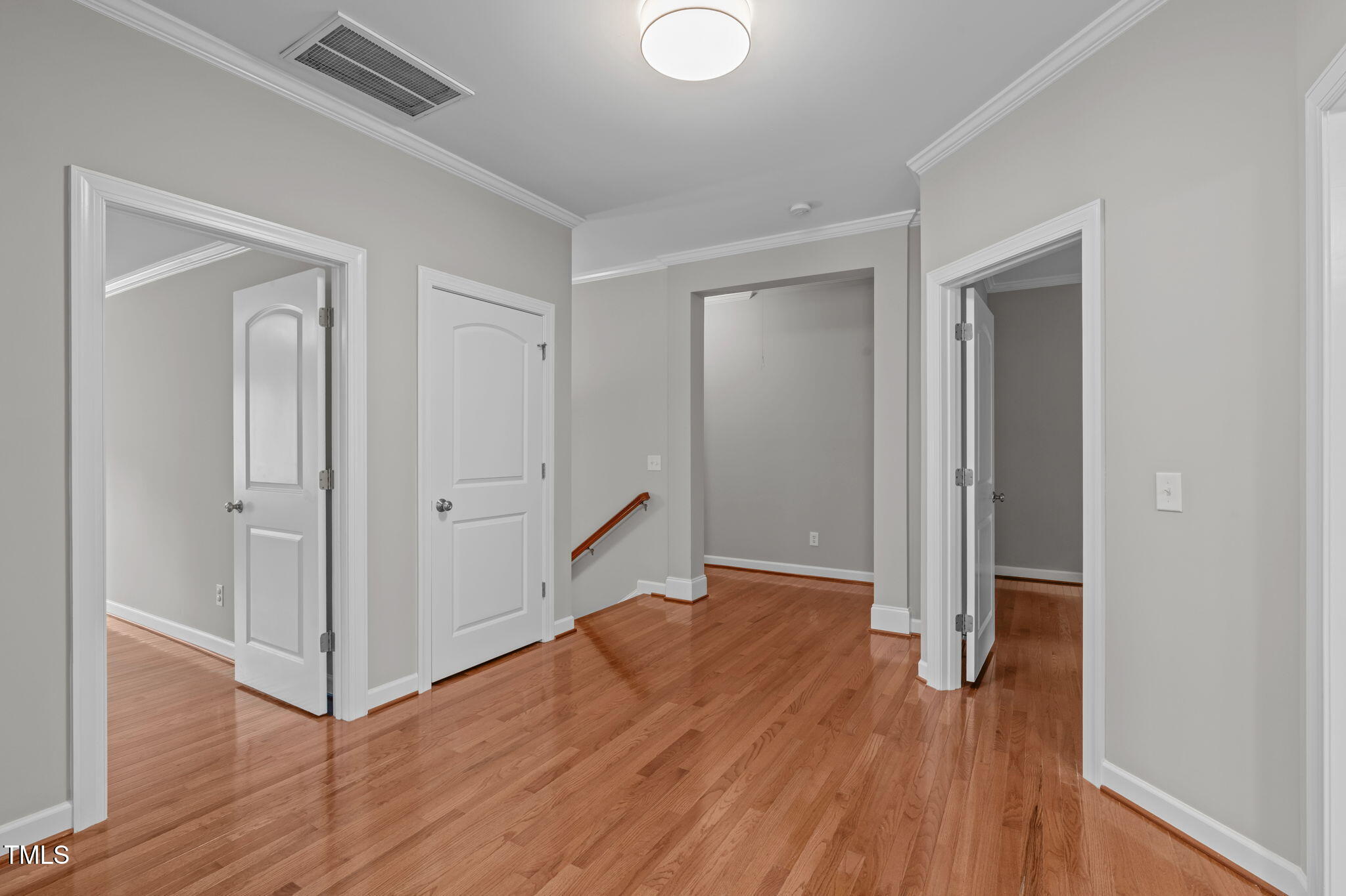15 Silverbush Court