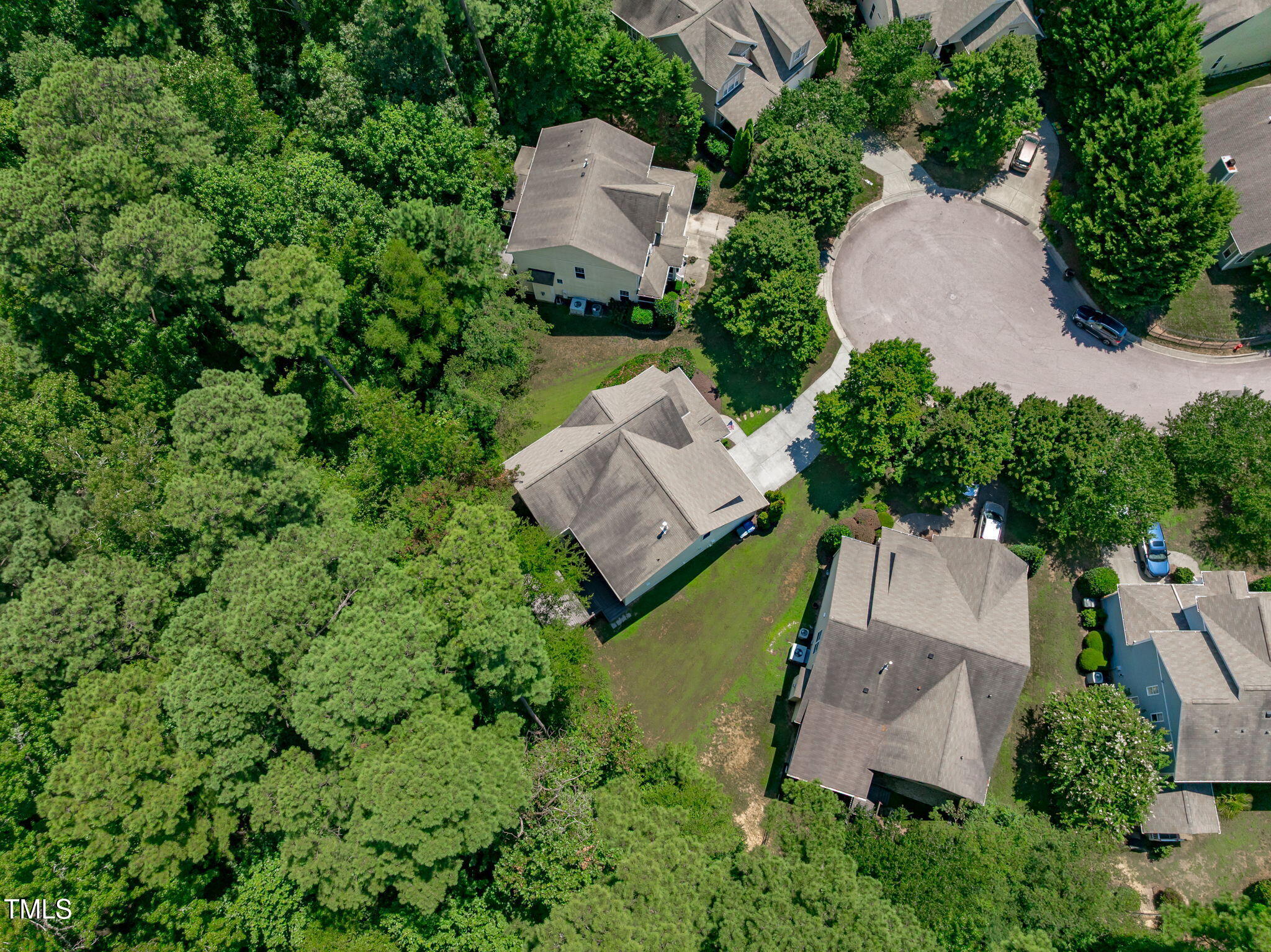 15 Silverbush Court