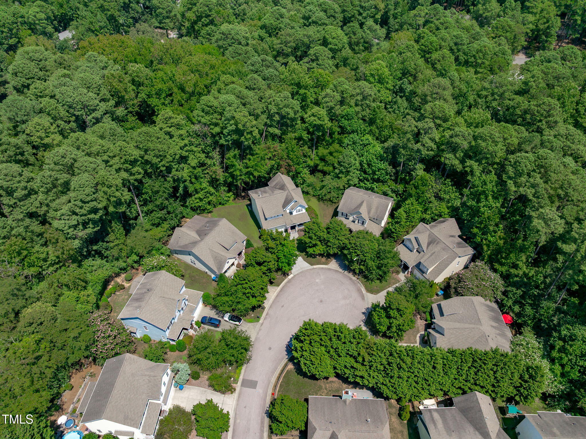 15 Silverbush Court