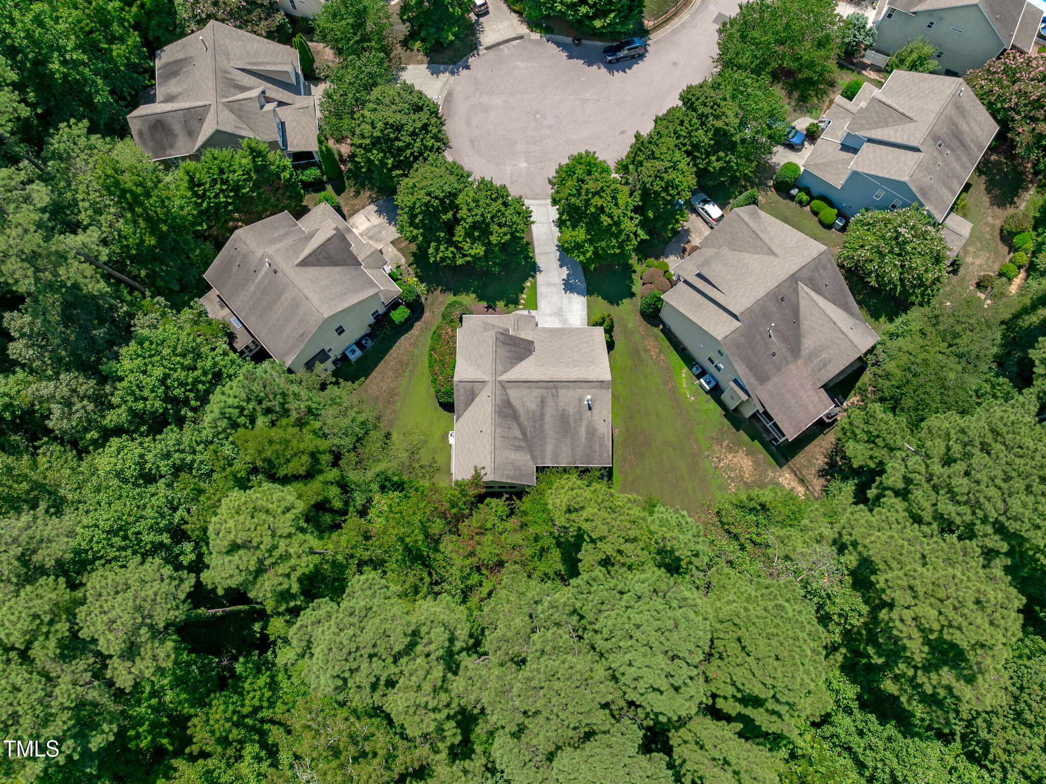 15 Silverbush Court
