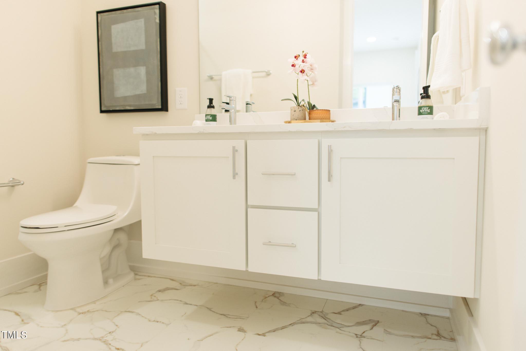 3323 Fayetteville Street Unit: E