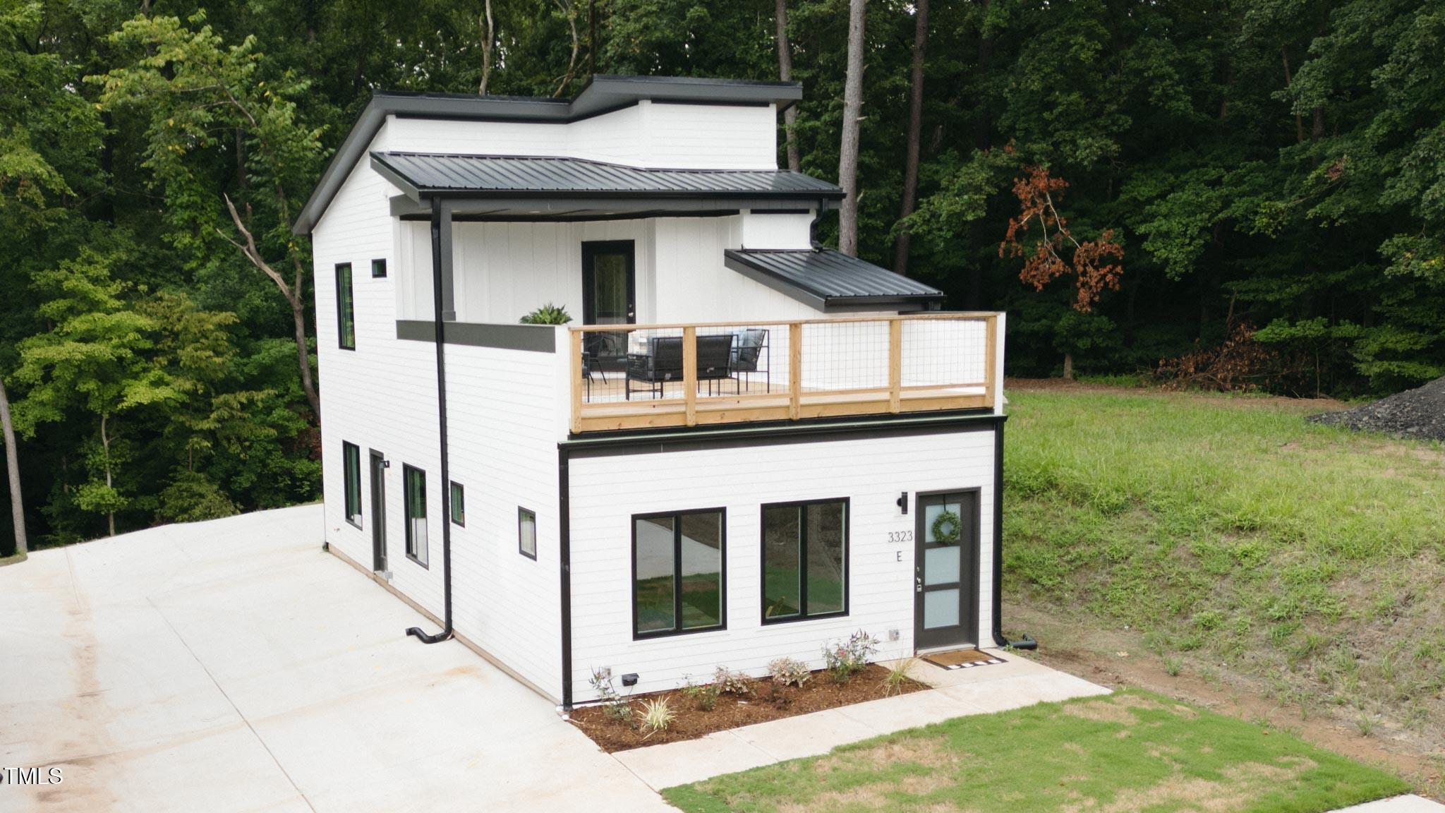 3323 Fayetteville Street Unit: E