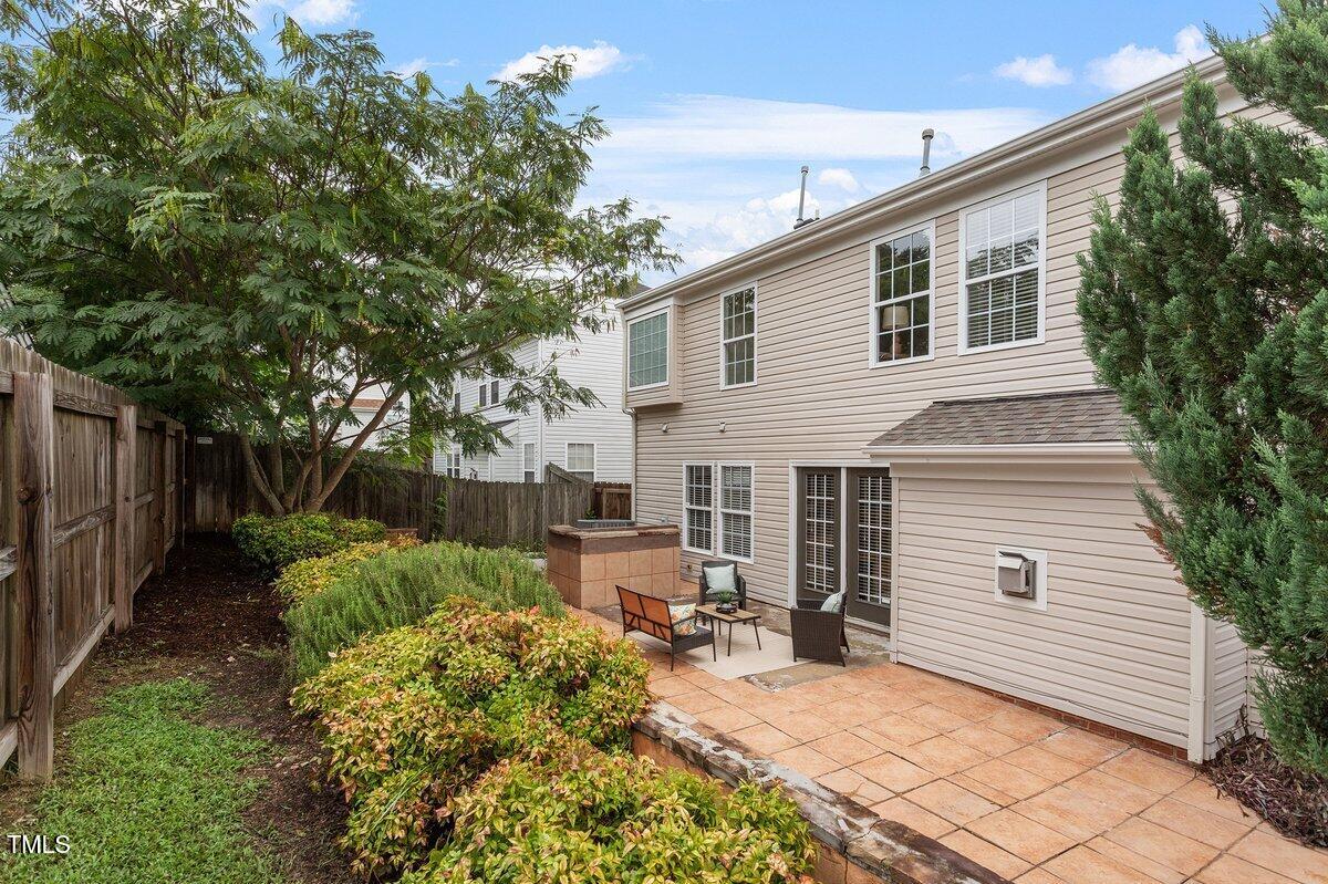 1401 Pebble Creek Crossing