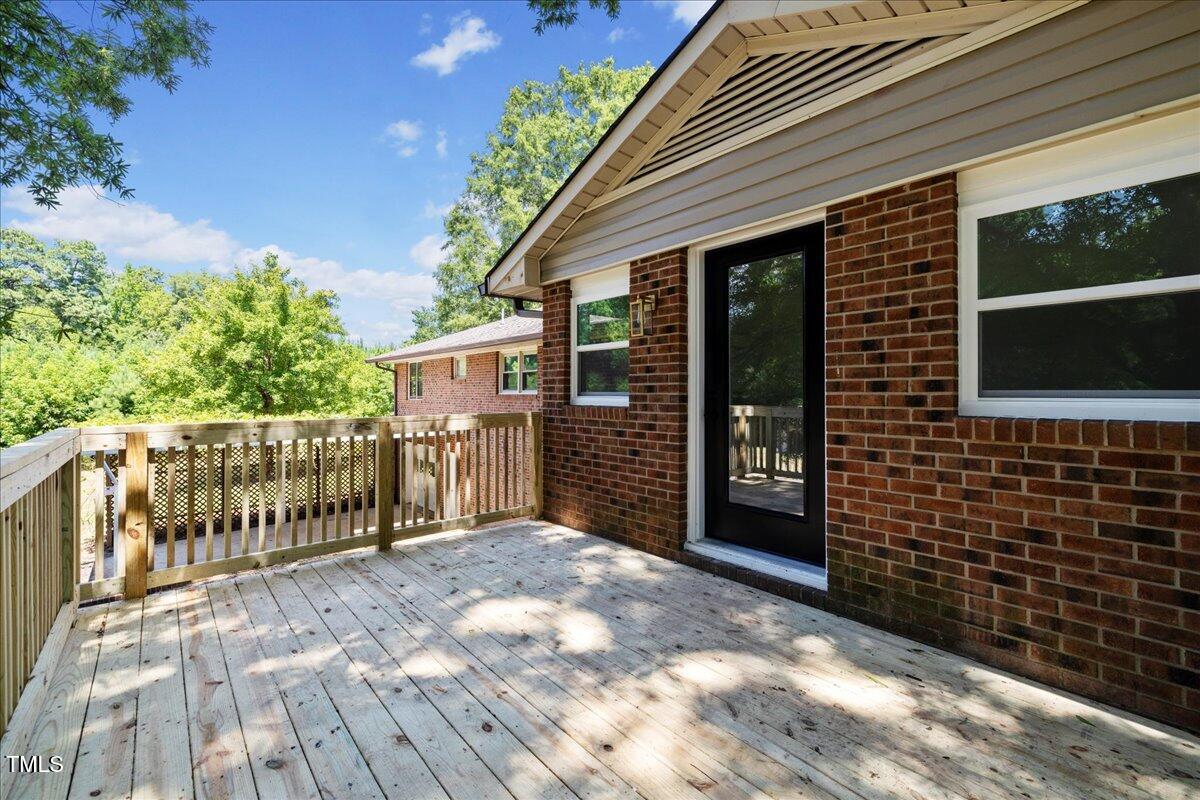 6910 Herndon Rd Road