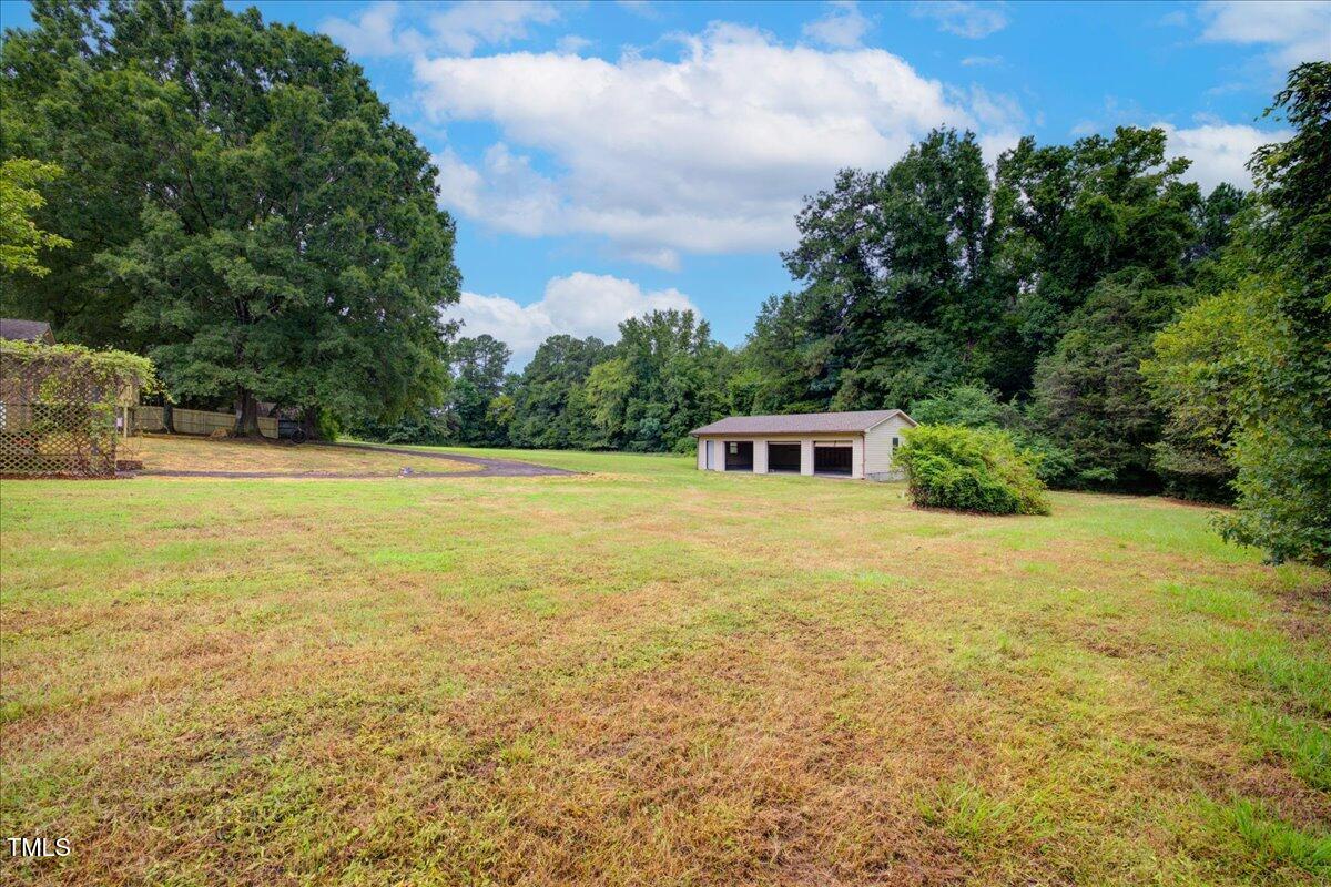 6910 Herndon Rd Road