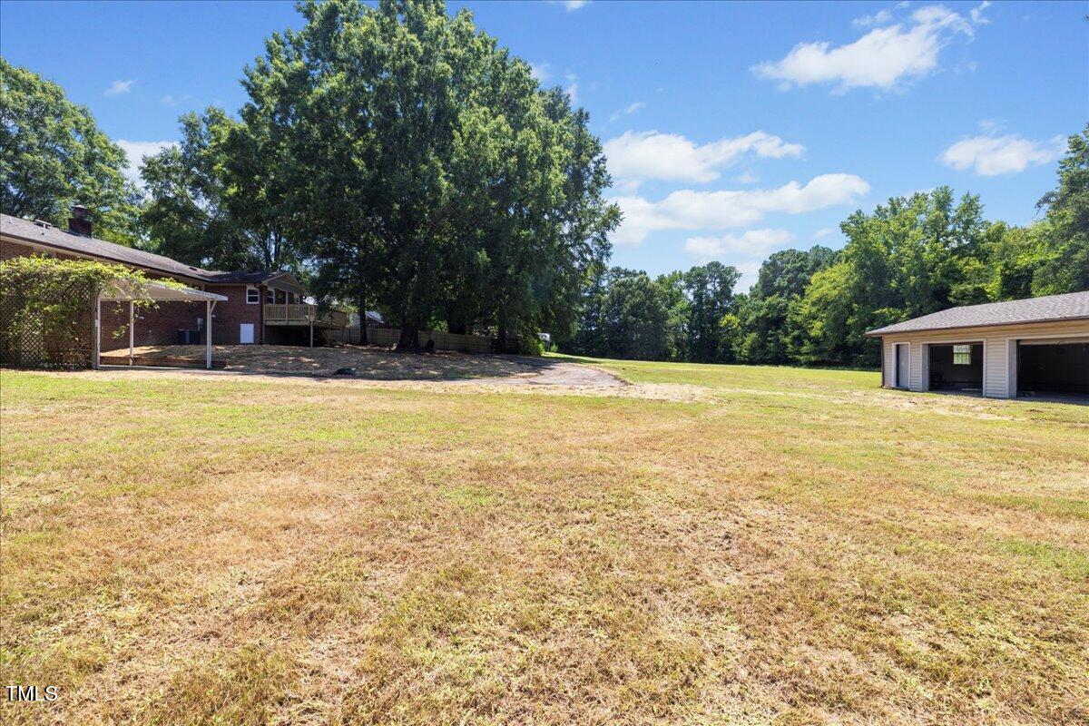 6910 Herndon Rd Road
