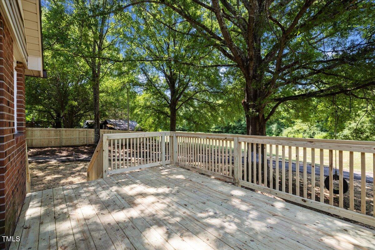 6910 Herndon Rd Road