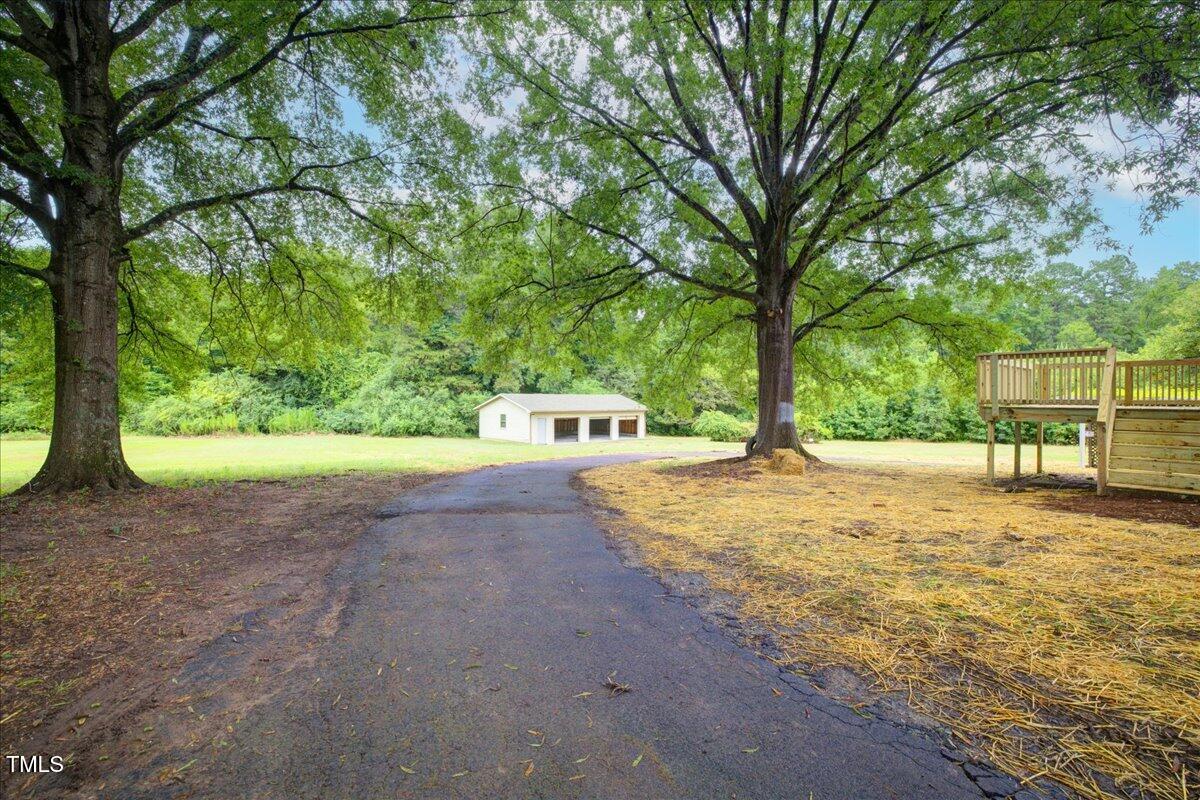 6910 Herndon Rd Road