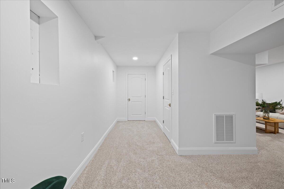6910 Herndon Rd Road