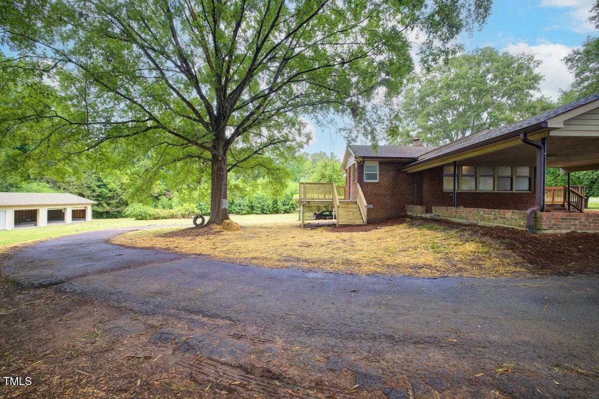 6910 Herndon Rd Road