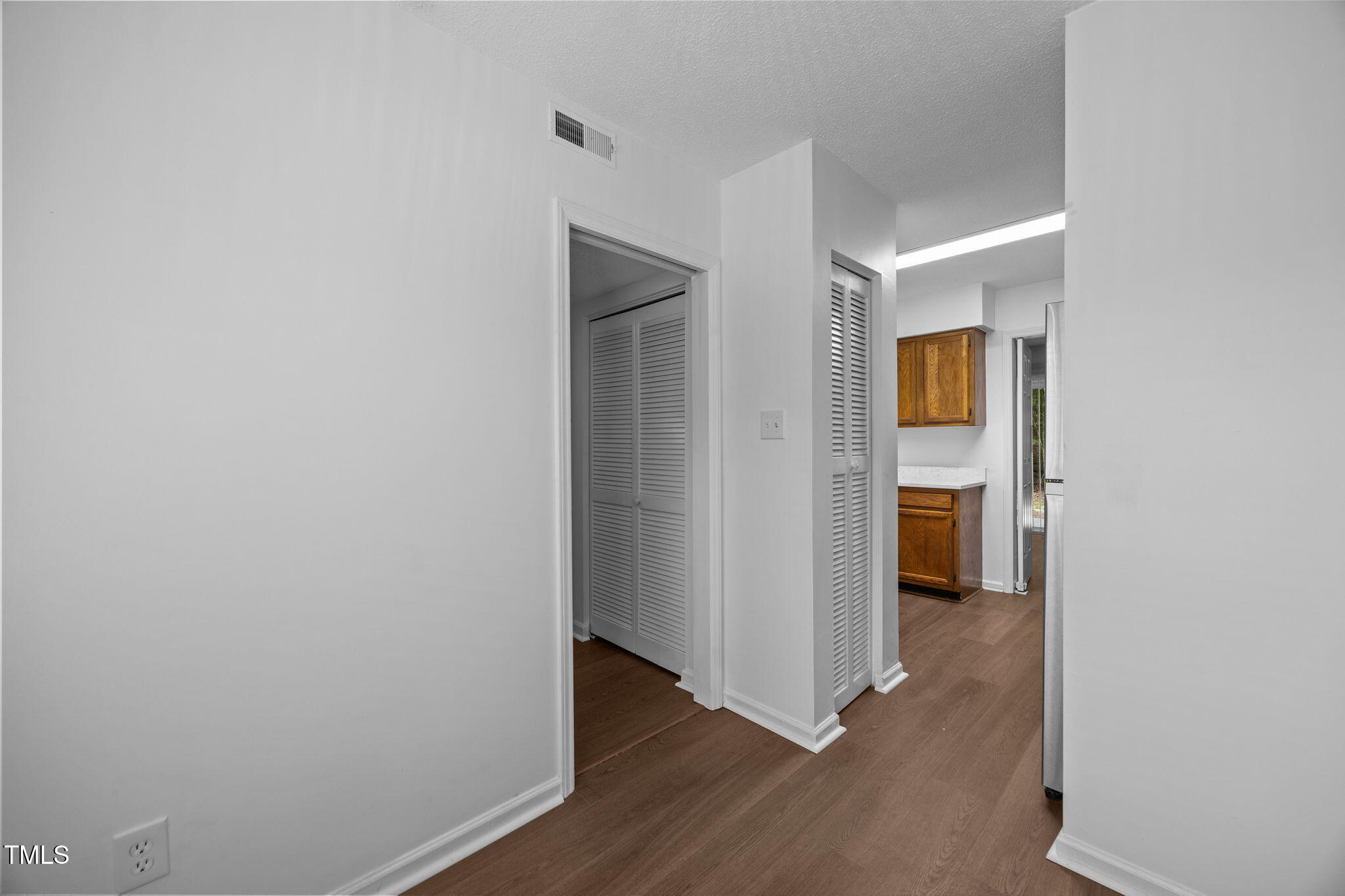 4101 Five Oaks Drive # 37