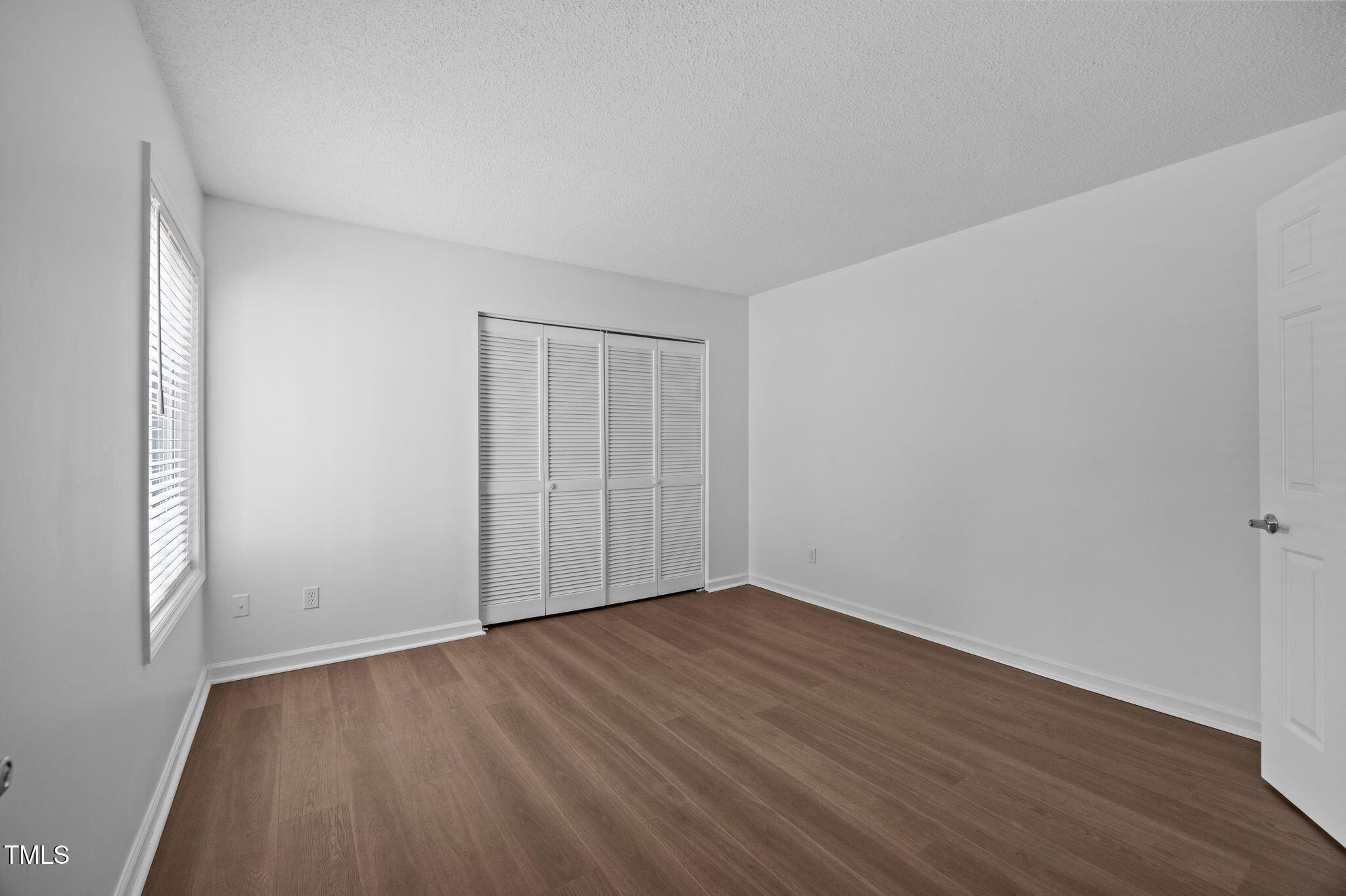 4101 Five Oaks Drive # 37