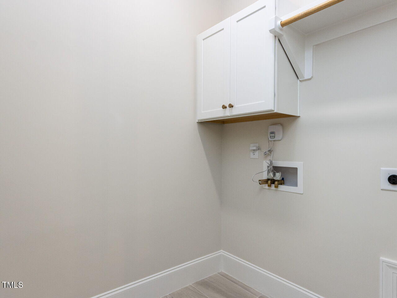 1007 Coldspring Circle