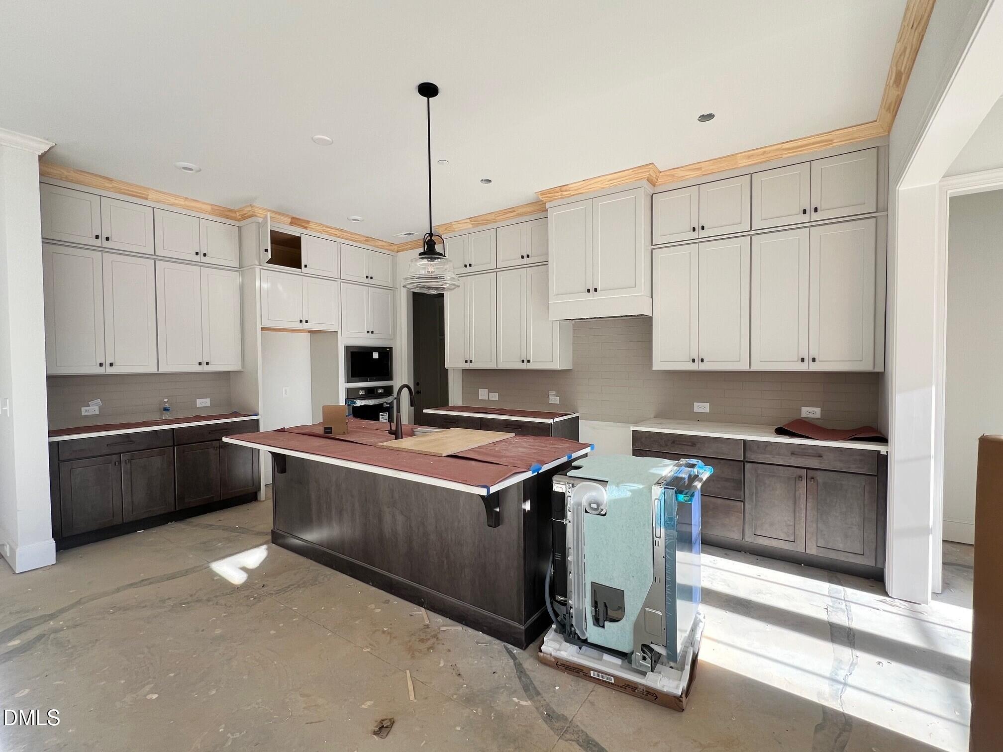 1007 Coldspring Circle